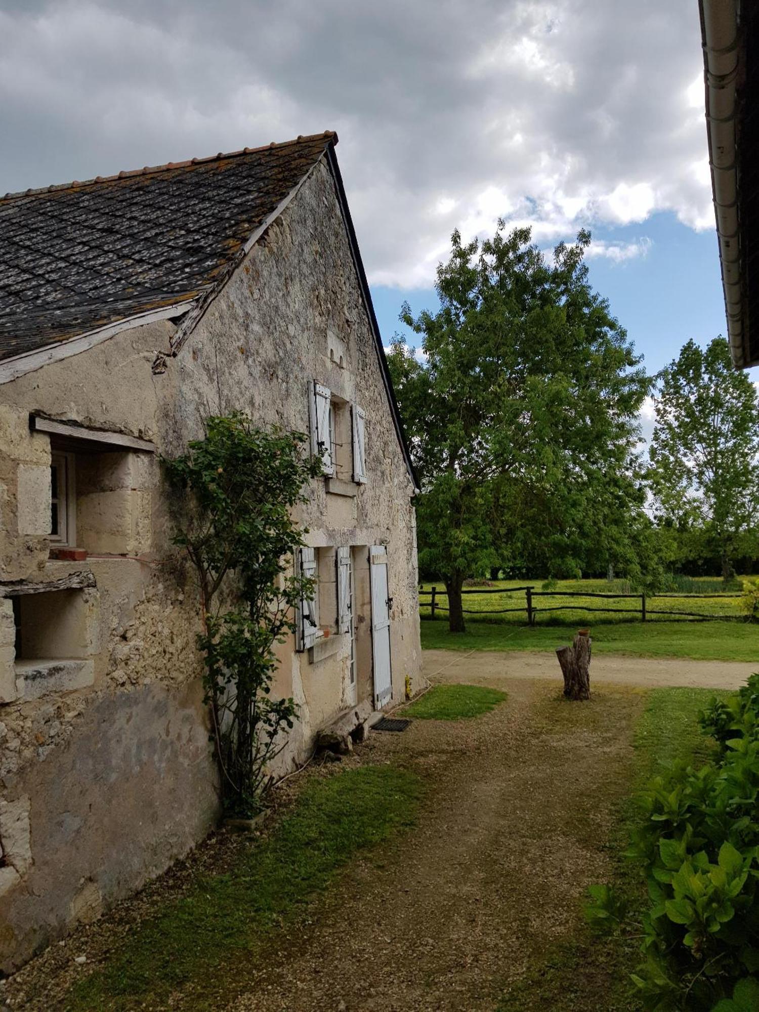 Hotel Les Roberderies Broc Habitación foto